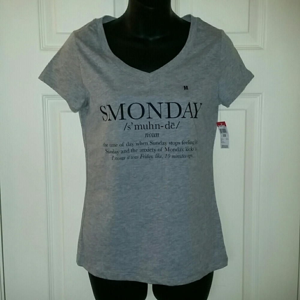 Nwt junior v neck t shirt